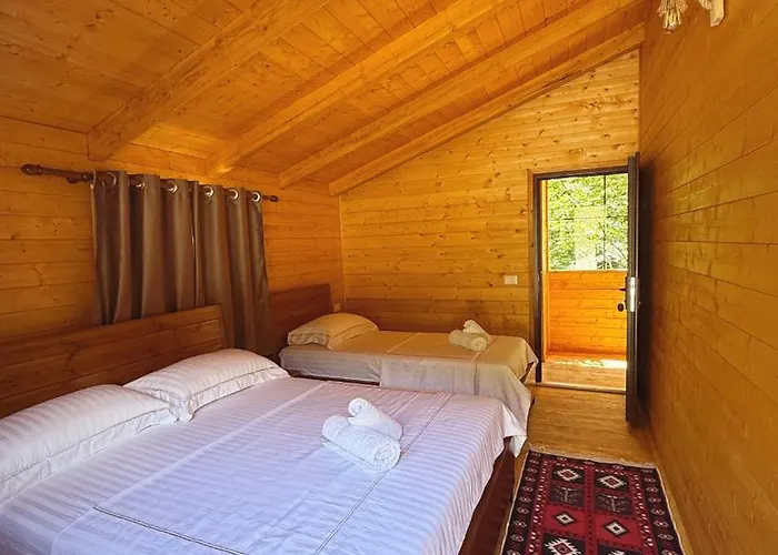 Bujtina Lindi * Rrogam i Shales